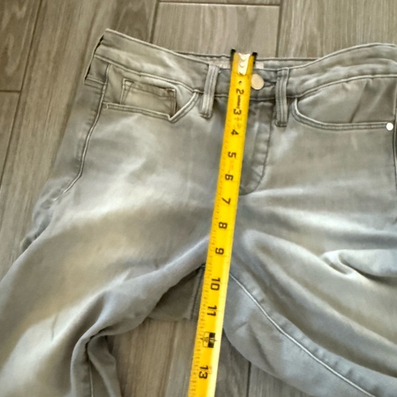 Athleta|Gray wash Sculptek stretchy skinny jeans,size 2•••designed for movement - Picture 15 of 16